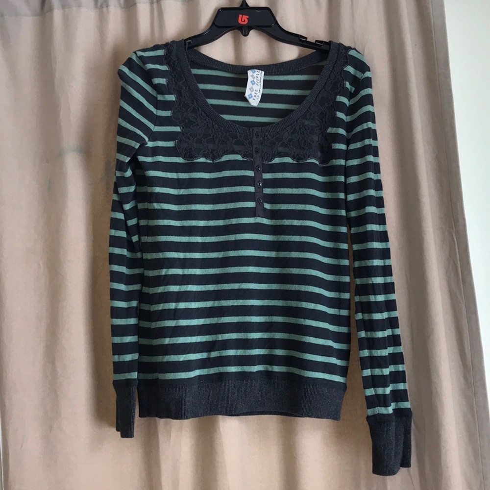 Free People top in sea green/Gray/blue, size large